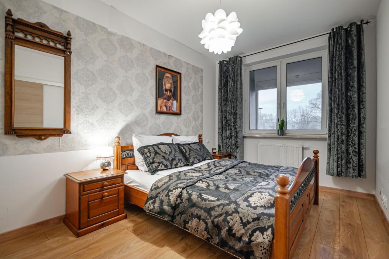 Villa Garden Paryski Ольштын Экстерьер фото