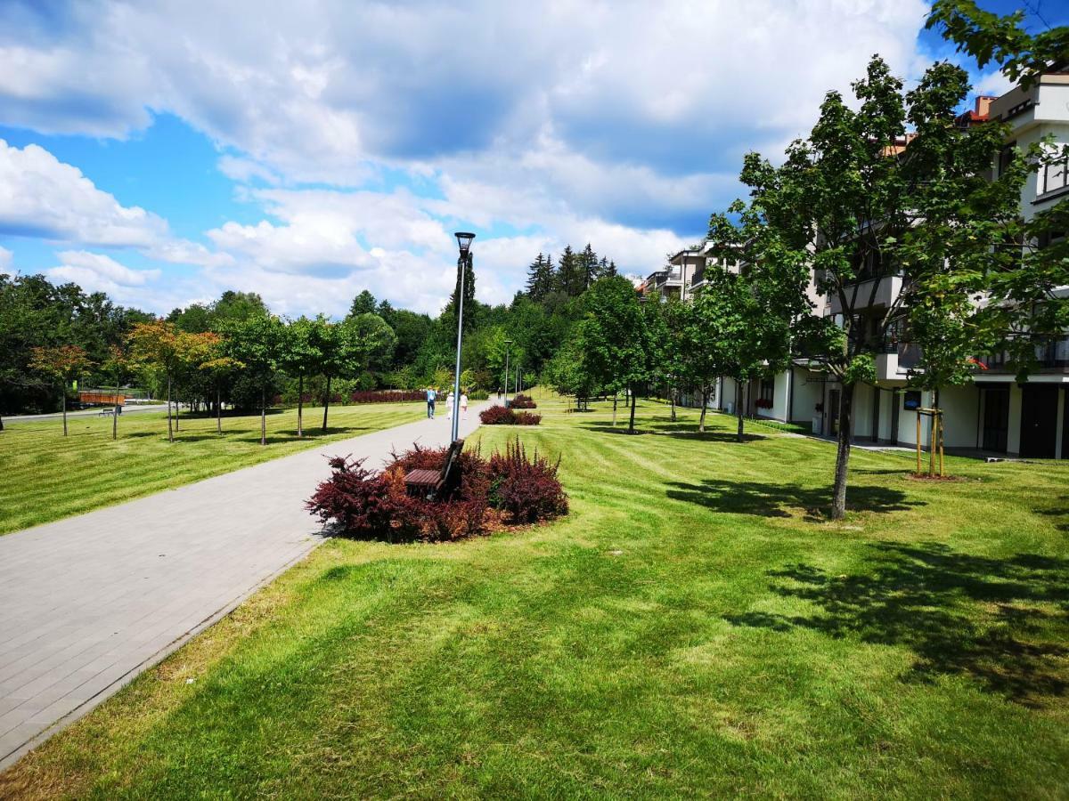 Villa Garden Paryski Ольштын Экстерьер фото