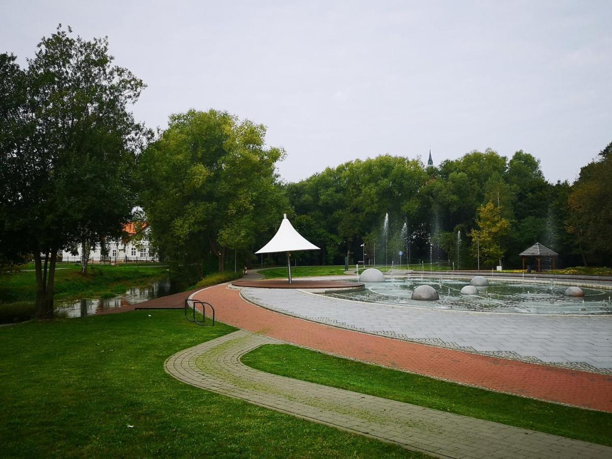 Villa Garden Paryski Ольштын Экстерьер фото